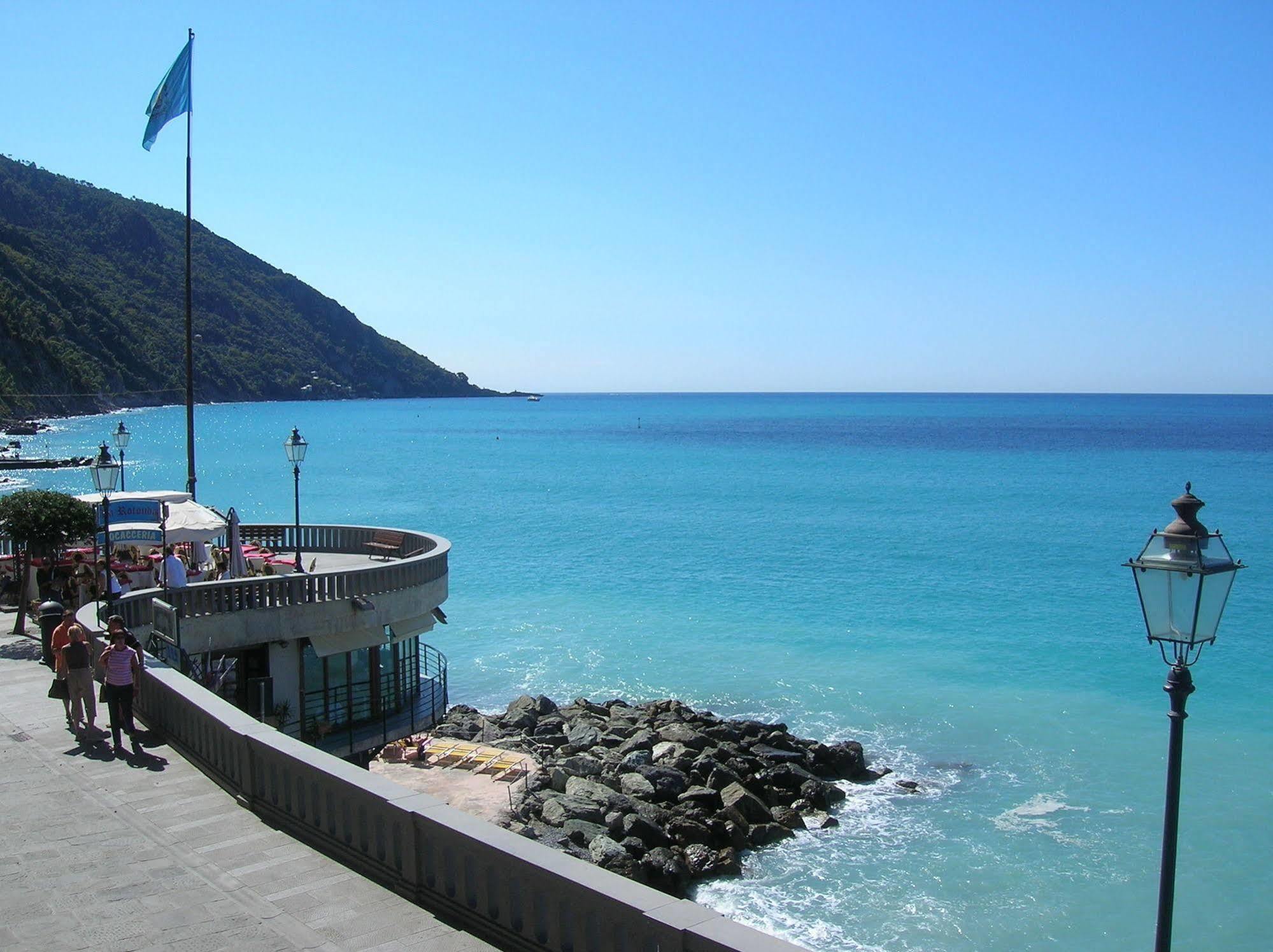 Hotel Casmona Camogli Exterior foto